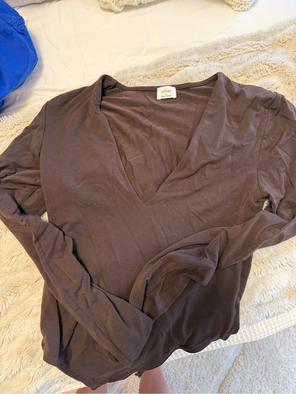 Aritzia Wilfred V-Neck Long Sleeve Bodysuit — Chocolate Brown